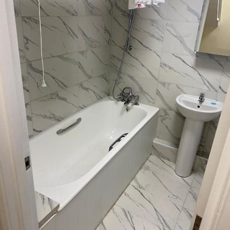 27 Argyle Square Hotel London Eksteriør billede